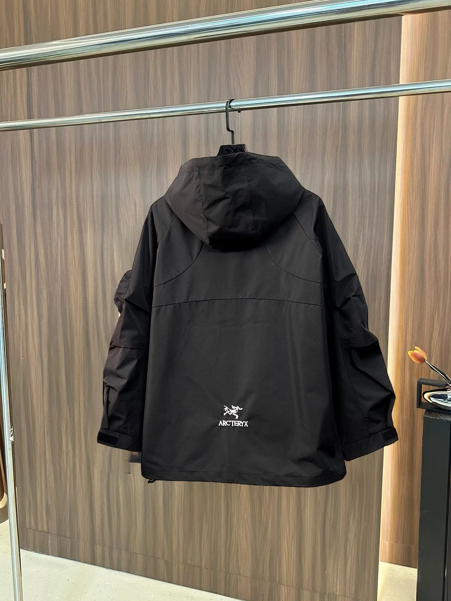 Same Style， ， 2026 New Arrival ， Original Premium Breathable ， ， ， Quality。 ， Sizes：M～3XL，